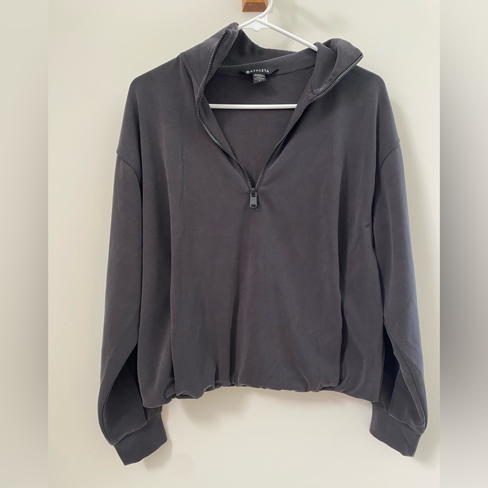 NWOT Athleta Bubble Hem 1/4 Zip